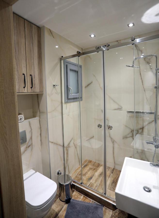 La Larissa Luxury Apartments Trekke 外观 照片