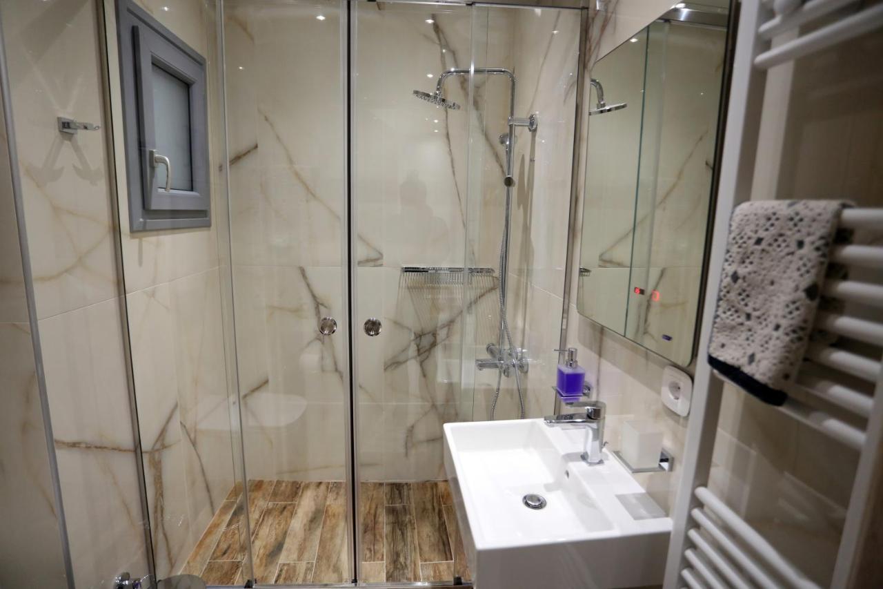 La Larissa Luxury Apartments Trekke 外观 照片